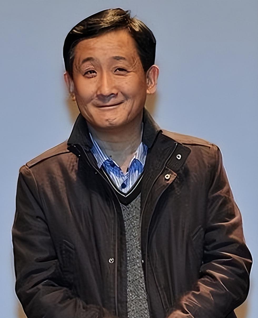 梁天