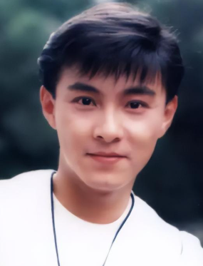张卫健