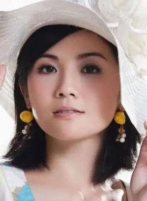 蔡卓妍