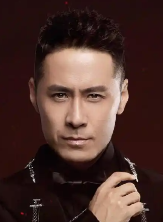 黄征