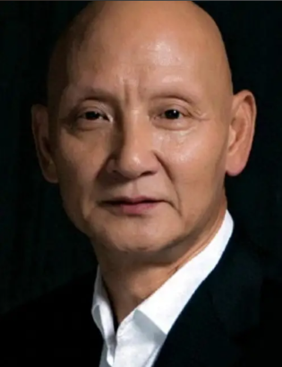 杜玉明