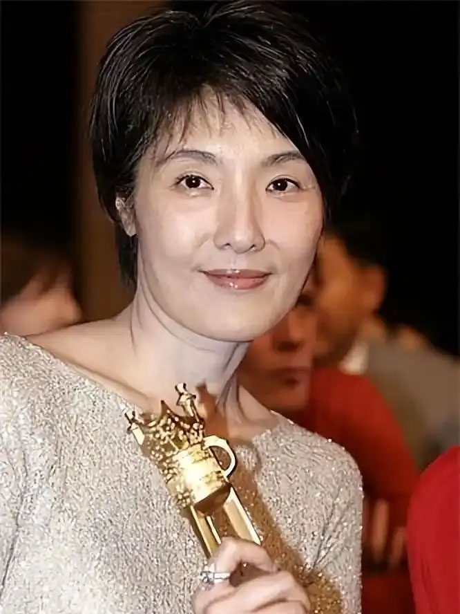 顾美华