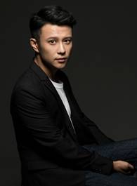 杨彤